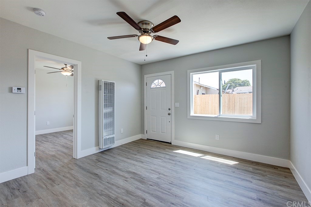 522 West Cherry Street Compton, CA 90222 - Photo 22 of 27