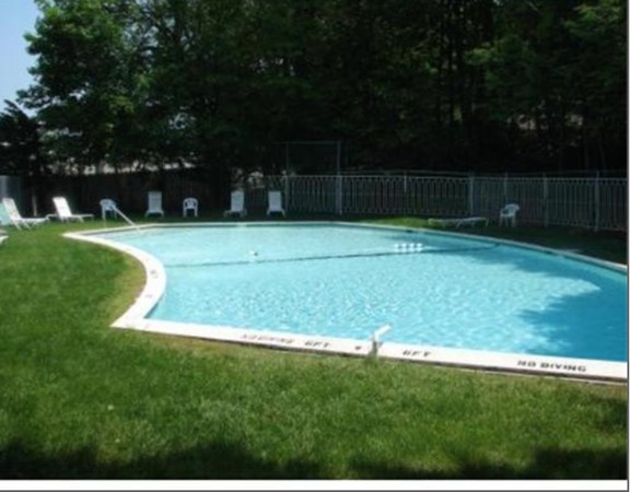 22 Chestnut Place, Unit 317 Brookline, MA 02445 - Photo 12 of 15