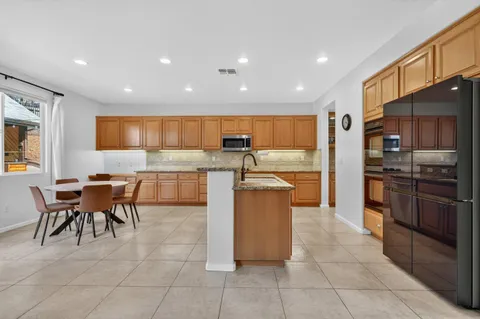 $949,000 | 1071 Jasmine Circle, El Dorado Hills, CA 95762
