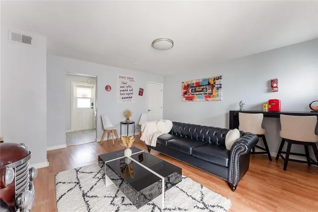 $298,000 | 151 North Orlando Avenue, Unit 115, Winter Park, FL 32789