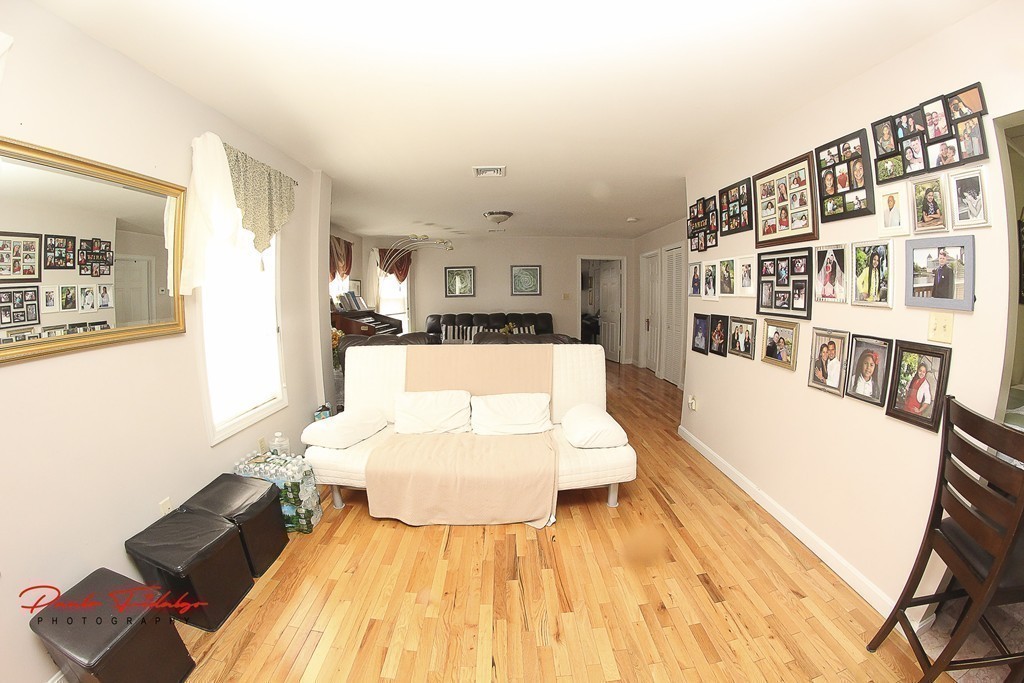 52 Buffinton Street Fall River, MA 02721 - Photo 10 of 30 Gallery Image 10