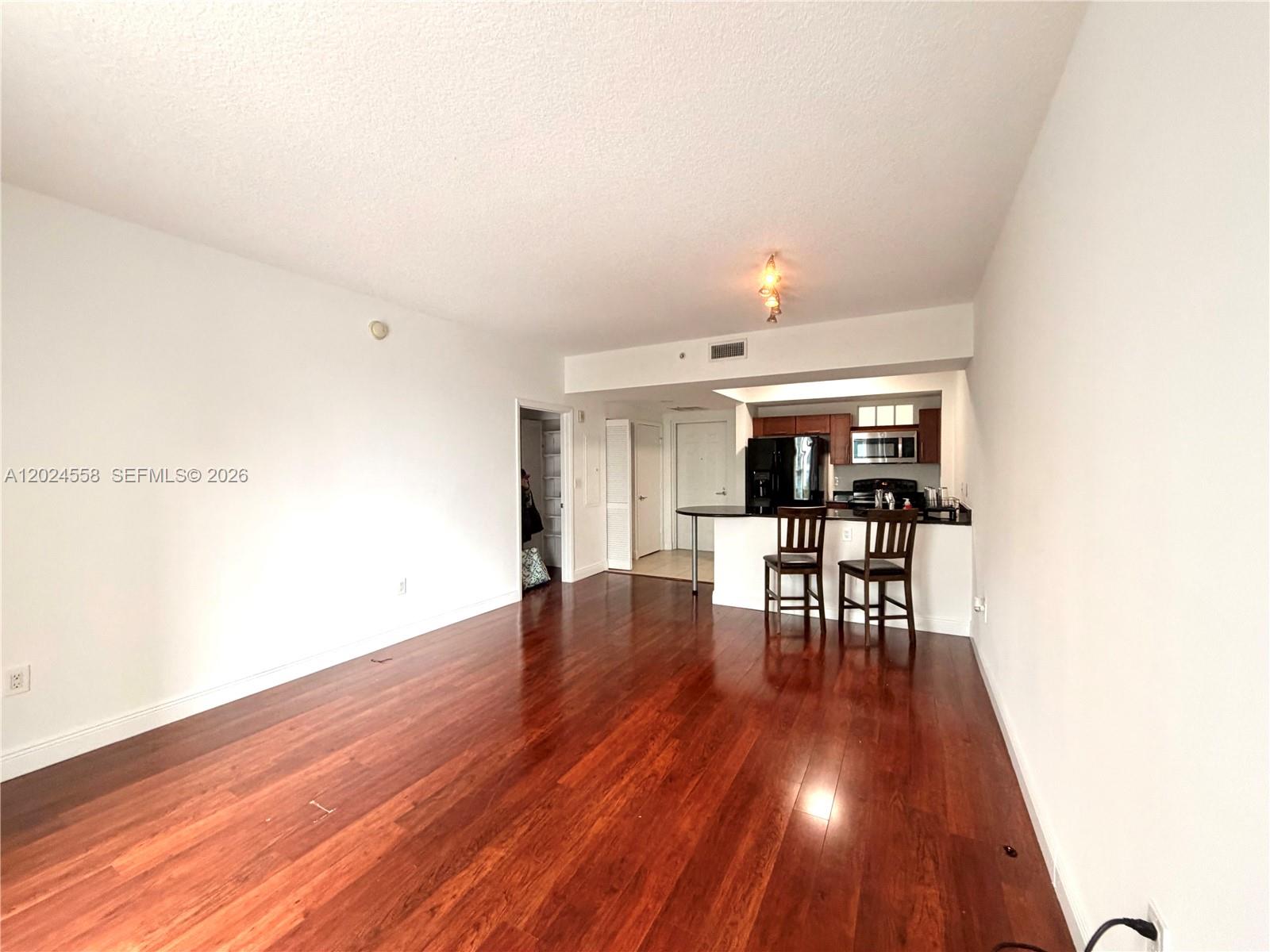 7290 Southwest 90th Street, Unit 303 Miami, FL 33156 - Photo 6 of 22