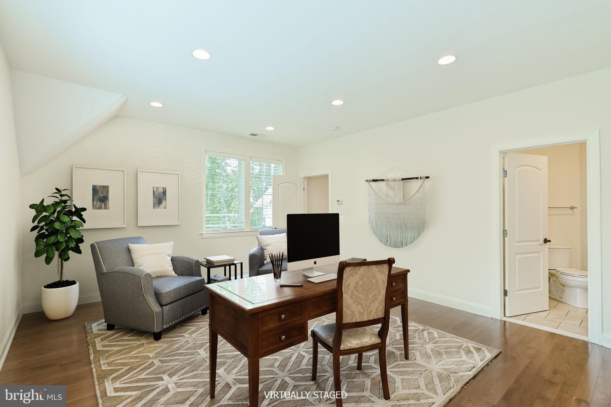 6918 Churchill Road McLean, VA 22101 - Photo 5 of 7 OR...Office
