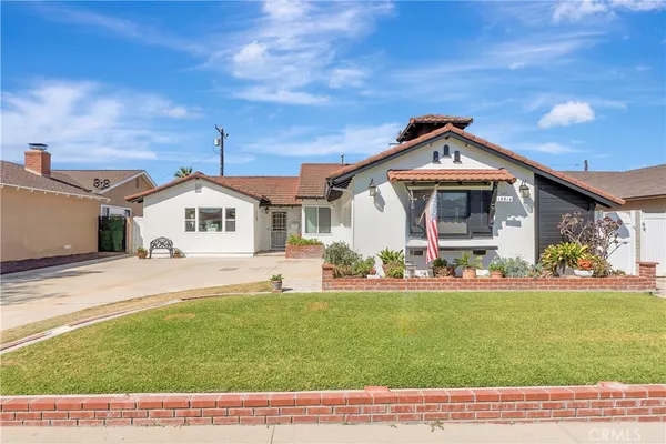 $925,000 | 15914 Lawnhill Drive, La Mirada, CA 90638