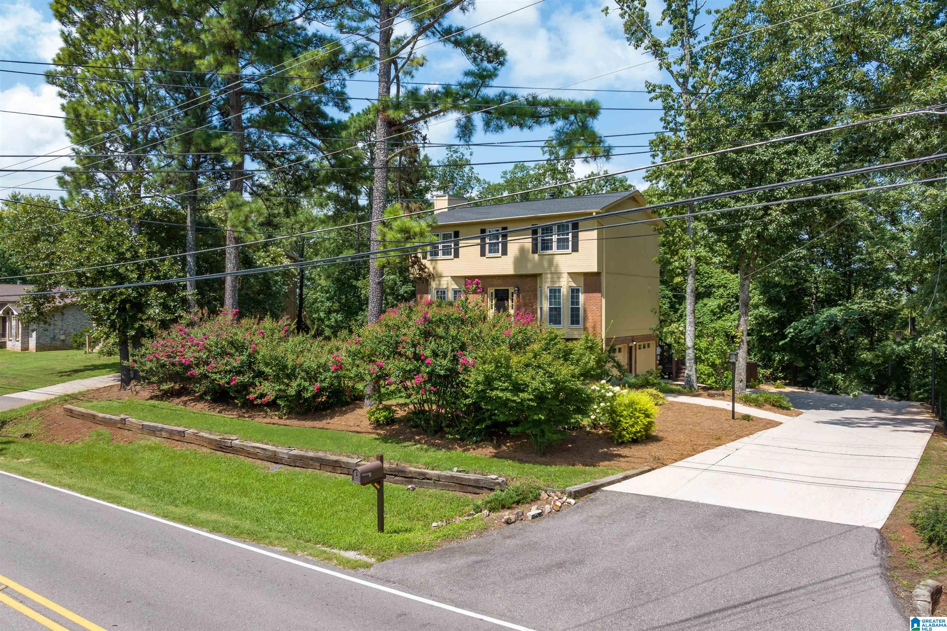 34 Shades Crest Road Hoover, AL 35226 - Photo 27 of 37