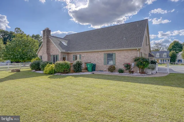 $569,000 | 205 Scarlet Circle, Dover, DE 19904