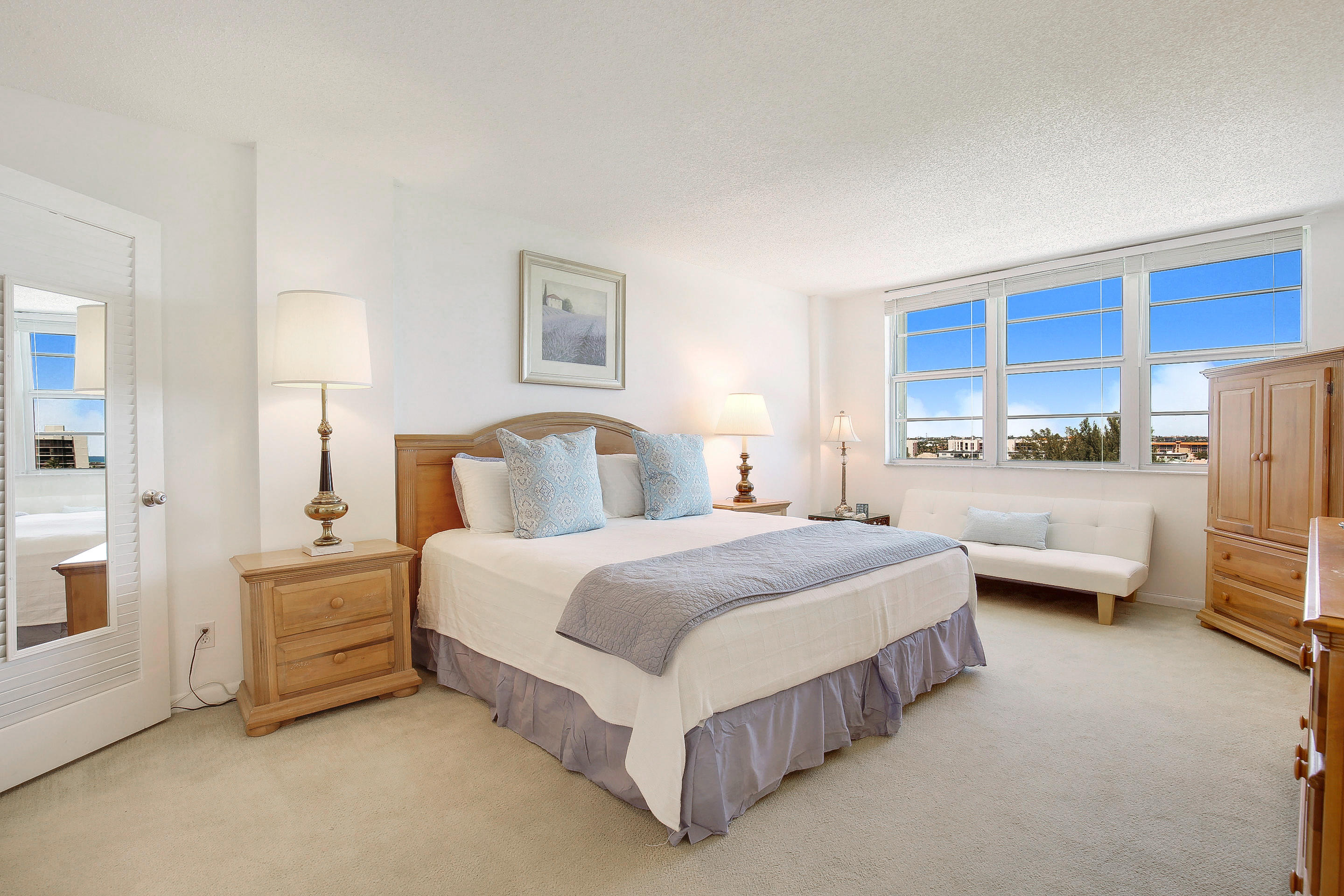 2121 North Ocean Boulevard, Unit 906E Boca Raton, FL 33431 - Photo 11 of 51 LARGE MASTER BEDROOM