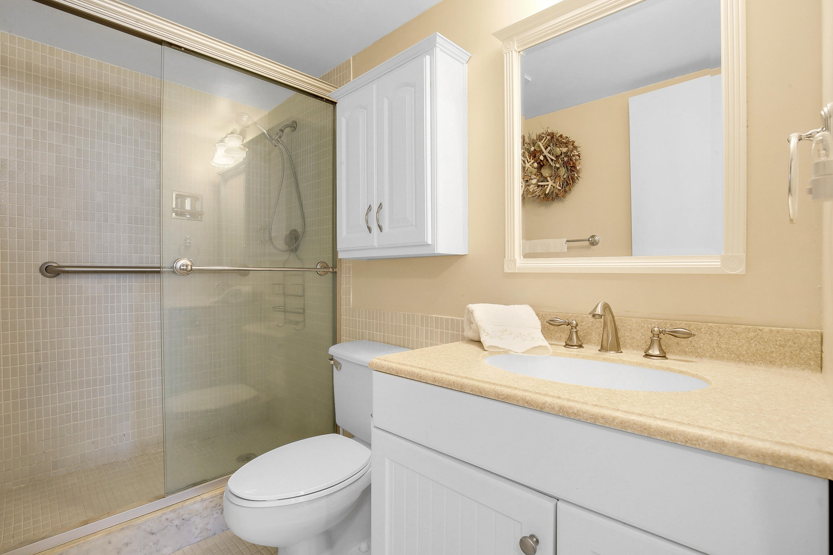 2121 North Ocean Boulevard, Unit 906E Boca Raton, FL 33431 - Photo 15 of 51 GUEST BEDROOM