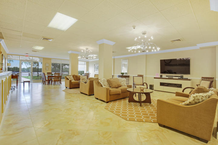 2121 North Ocean Boulevard, Unit 906E Boca Raton, FL 33431 - Photo 26 of 51 FORMAL LOUNCH