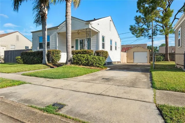 $1,870 | 25 San Jose Avenue, Jefferson, LA 70121