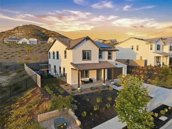 $1,060,000 | 28619 Sunny Ridge Terrace, Castaic, CA 91384