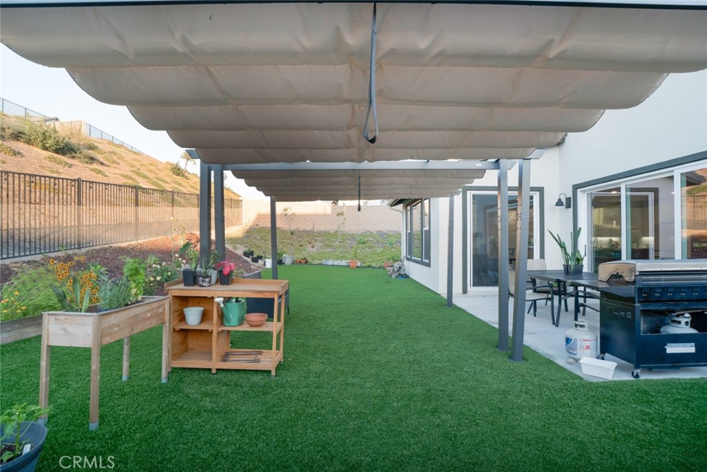 28619 Sunny Ridge Terrace Castaic, CA 91384 - Photo 40 of 60