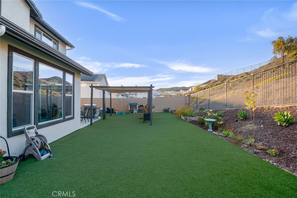 28619 Sunny Ridge Terrace Castaic, CA 91384 - Photo 41 of 60