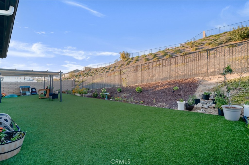 28619 Sunny Ridge Terrace Castaic, CA 91384 - Photo 42 of 60
