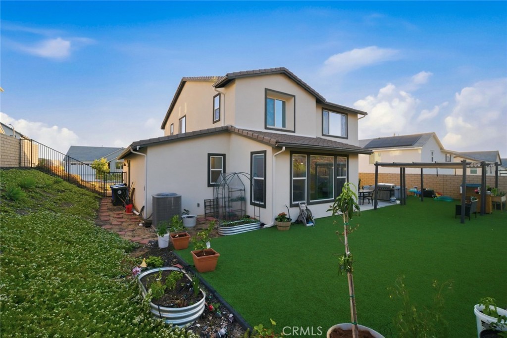 28619 Sunny Ridge Terrace Castaic, CA 91384 - Photo 43 of 60