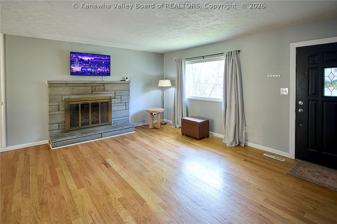 841 Daverton Road Charleston, WV 25303 - Photo 6 of 34 Gallery Image 6