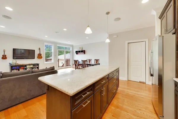 $909,000 | 5404 West Leland Avenue, Chicago, IL 60630