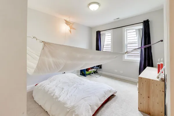 $909,000 | 5404 West Leland Avenue, Chicago, IL 60630
