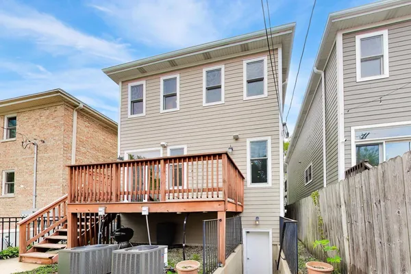 $909,000 | 5404 West Leland Avenue, Chicago, IL 60630
