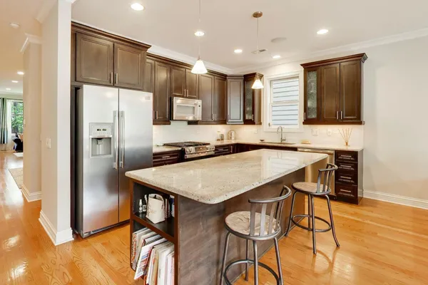 $909,000 | 5404 West Leland Avenue, Chicago, IL 60630