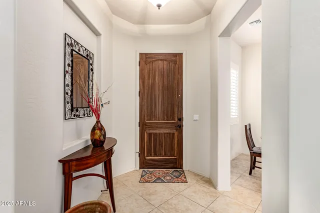 a view of an entryway with furniture