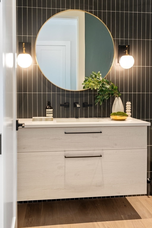 211 Stratford Road Needham, MA 02492 - Photo 16 of 32