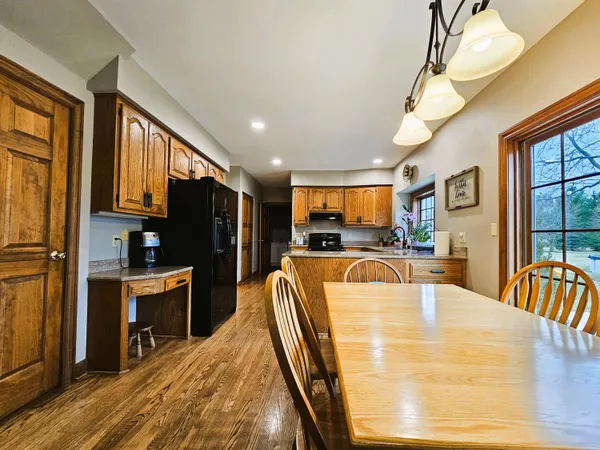 $639,900 | 4176 Meadow Lark Lane, Richfield, WI 53033