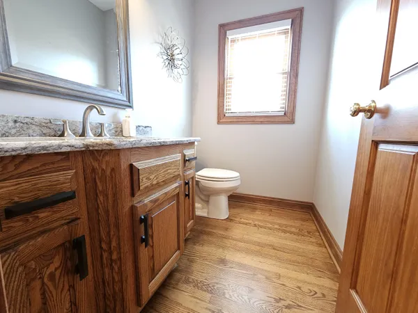 $639,900 | 4176 Meadow Lark Lane, Richfield, WI 53033