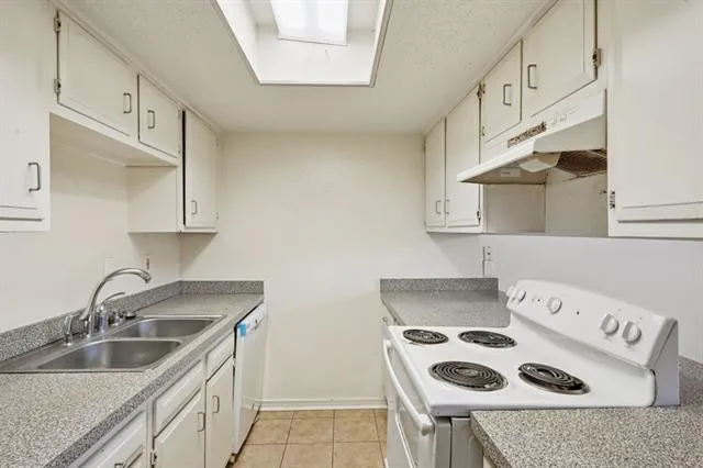 $135,000 | 4129 Chateau Boulevard, Unit C, Kenner, LA 70065