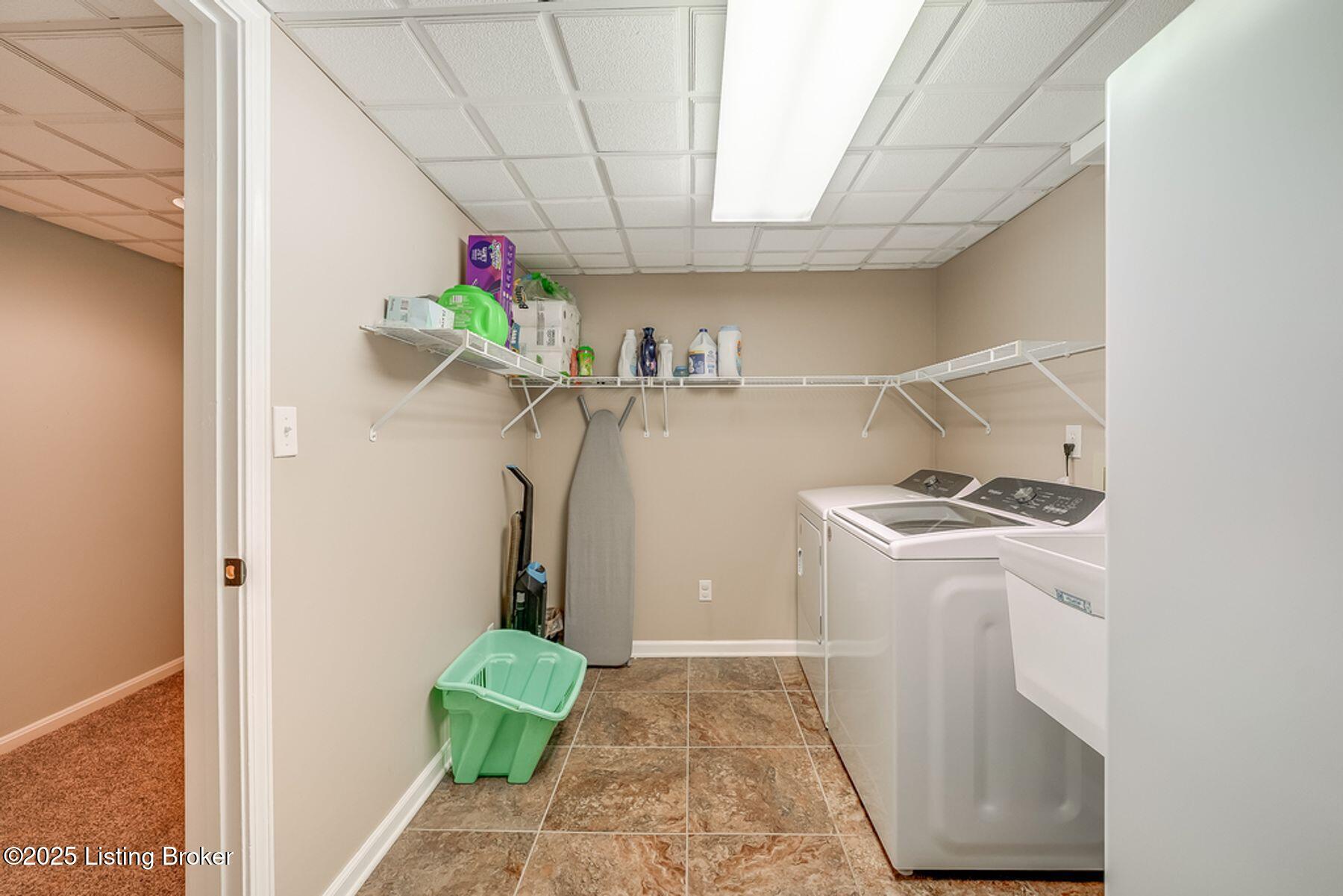 7107 Fld Rdg Court Louisville, KY 40291 - Photo 31 of 46 photo_online_030