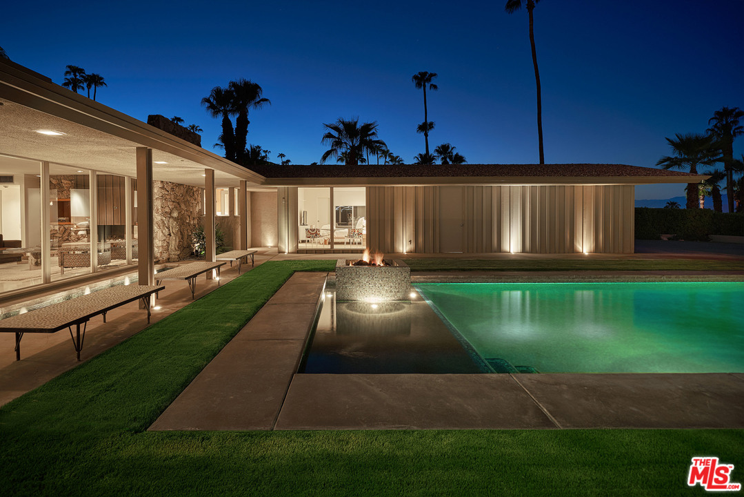 70411 Pecos Road Rancho Mirage, CA 92270 - Photo 3 of 40 a view of a porch with a yard