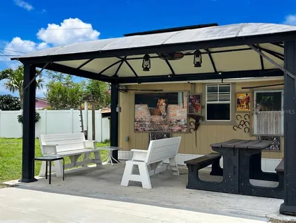 $329,900 | 1770 Palm Drive, Venice, FL 34293