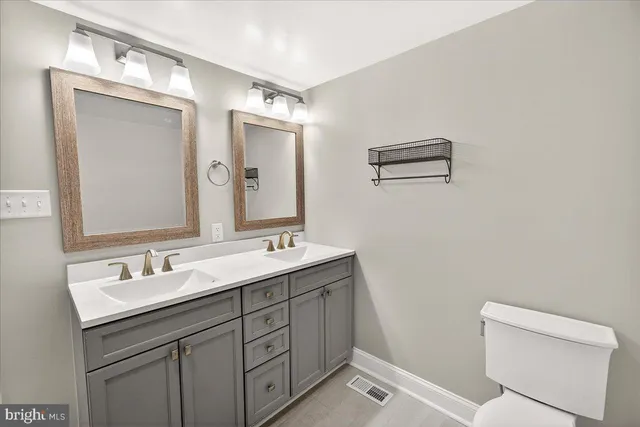 $525,000 | 2702 Canada Hill Road, Myersville, MD 21773