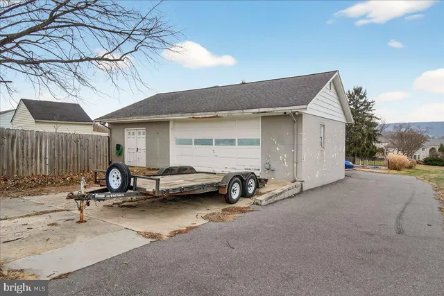 $525,000 | 2702 Canada Hill Road, Myersville, MD 21773