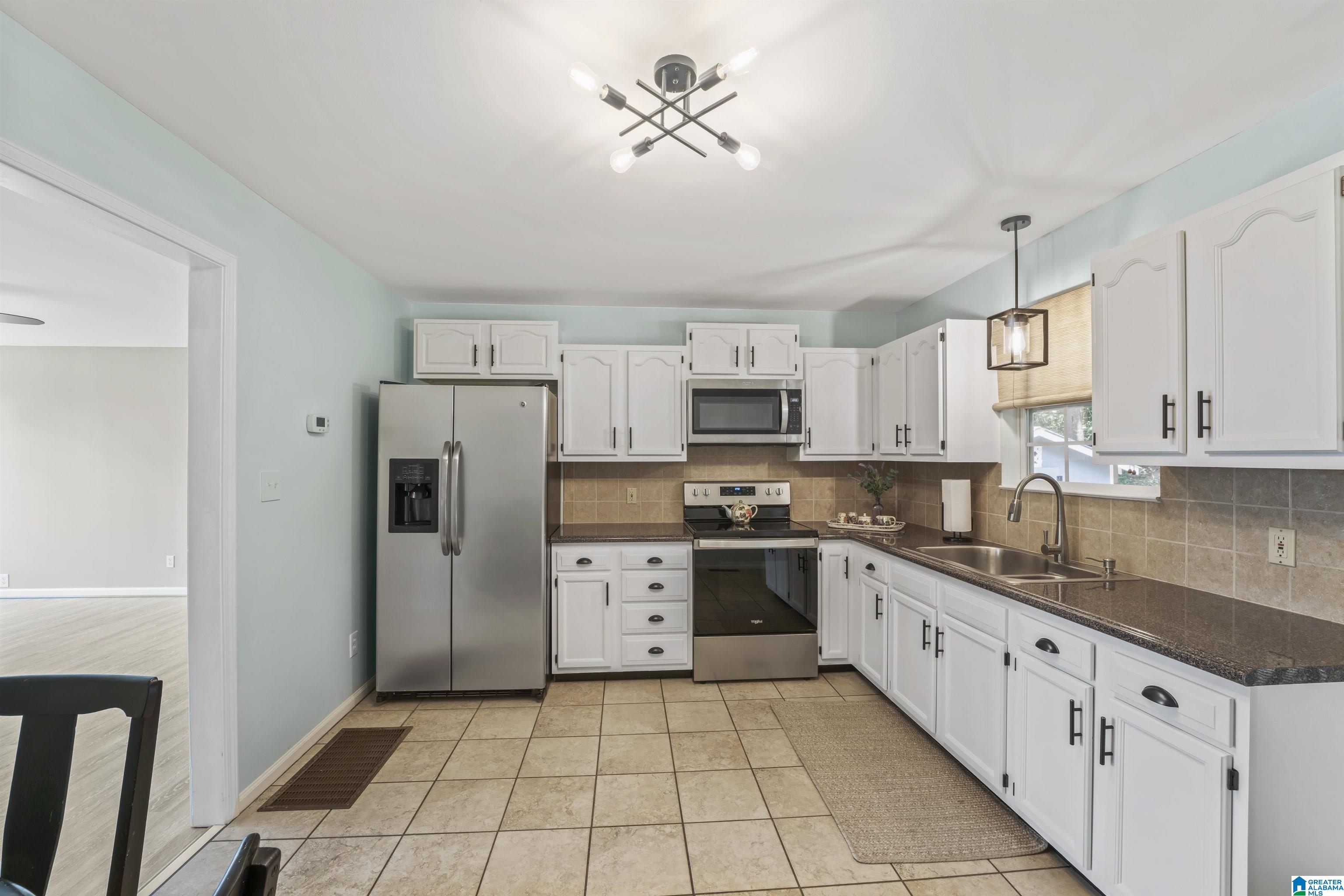 425 Henderson Camp Road Adger, AL 35006 - Photo 9 of 27 Gallery Image 9