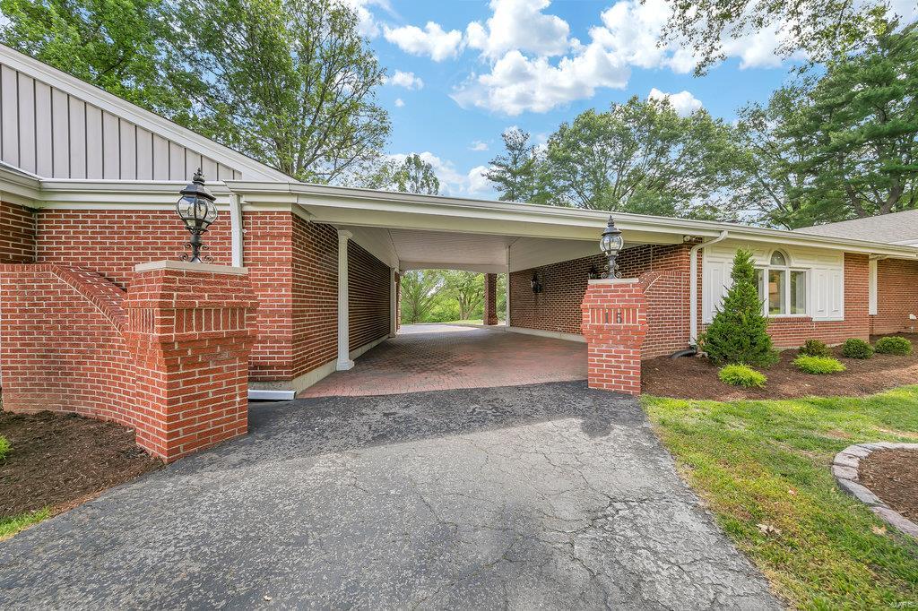 15 Crownhill Lane Chesterfield, MO 63005 - Photo 68 of 71 Gallery Image 68