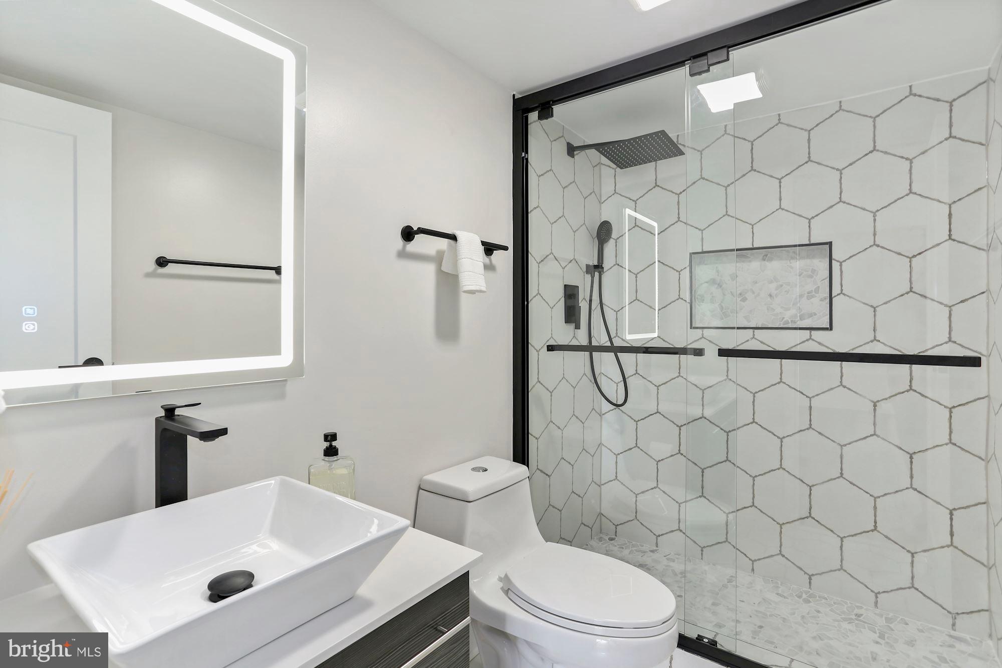 6800 Fleetwood Road, Unit 617 McLean, VA 22101 - Photo 16 of 28
