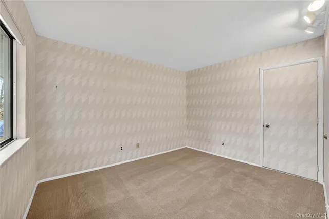 $675,000 | 170 Long Hill Drive, Unit A, Yorktown Heights, NY 10598