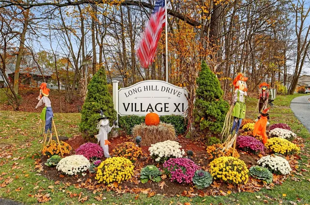 $675,000 | 170 Long Hill Drive, Unit A, Yorktown Heights, NY 10598