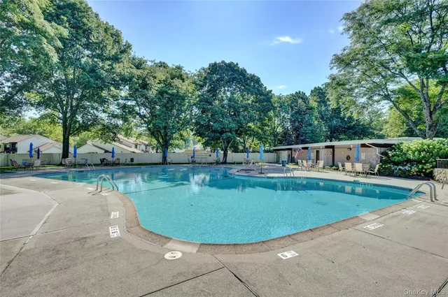 $675,000 | 170 Long Hill Drive, Unit A, Yorktown Heights, NY 10598