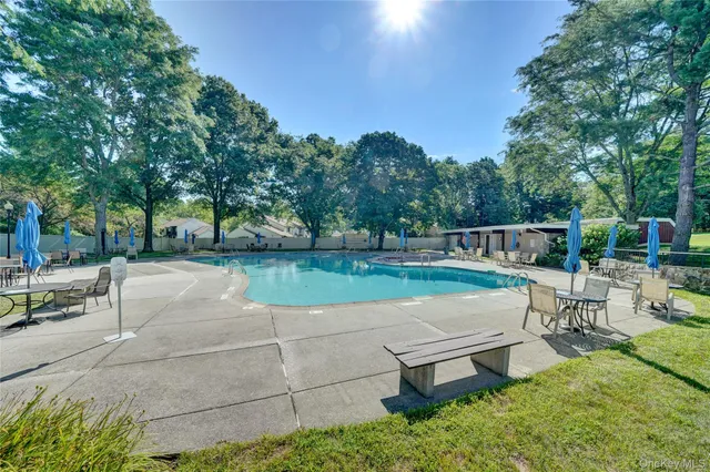 $675,000 | 170 Long Hill Drive, Unit A, Yorktown Heights, NY 10598