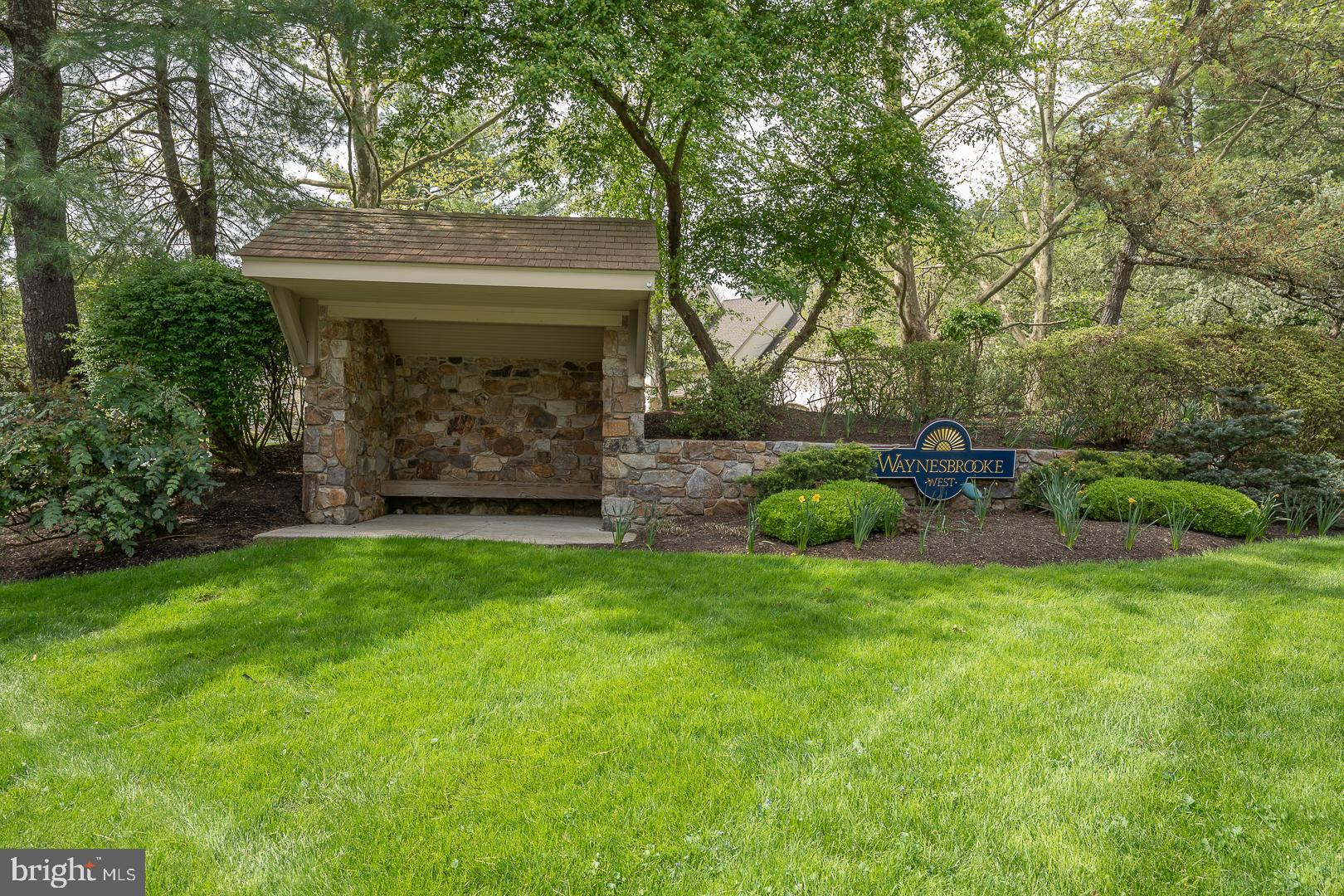 431 Waynesbrooke Road Berwyn, PA 19312 - Photo 60 of 63 a view of a garden with plants and large trees