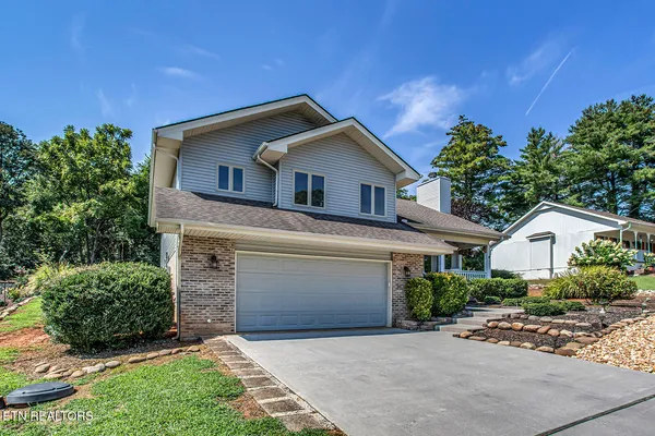 $465,000 | 104 Tanasi Court, Loudon, TN 37774