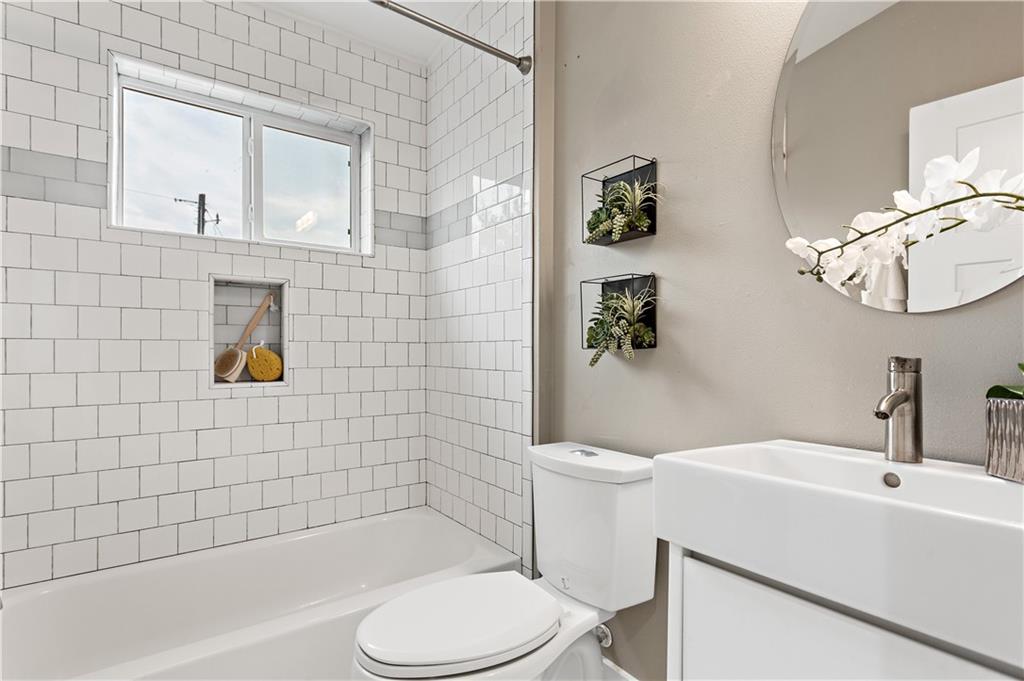5109 Lott Avenue, Unit AA Austin, TX 78721 - Photo 25 of 33