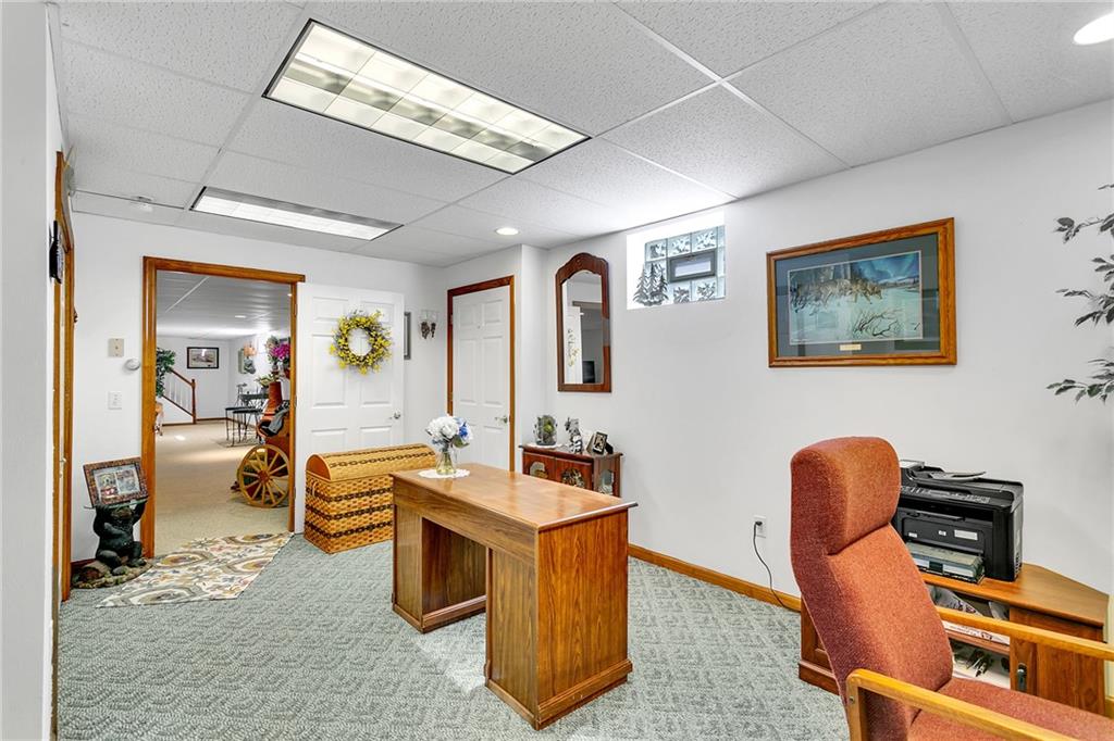 111 Francis Road Pittsburgh, PA 15239 - Photo 17 of 23 a room with furniture and a mirror