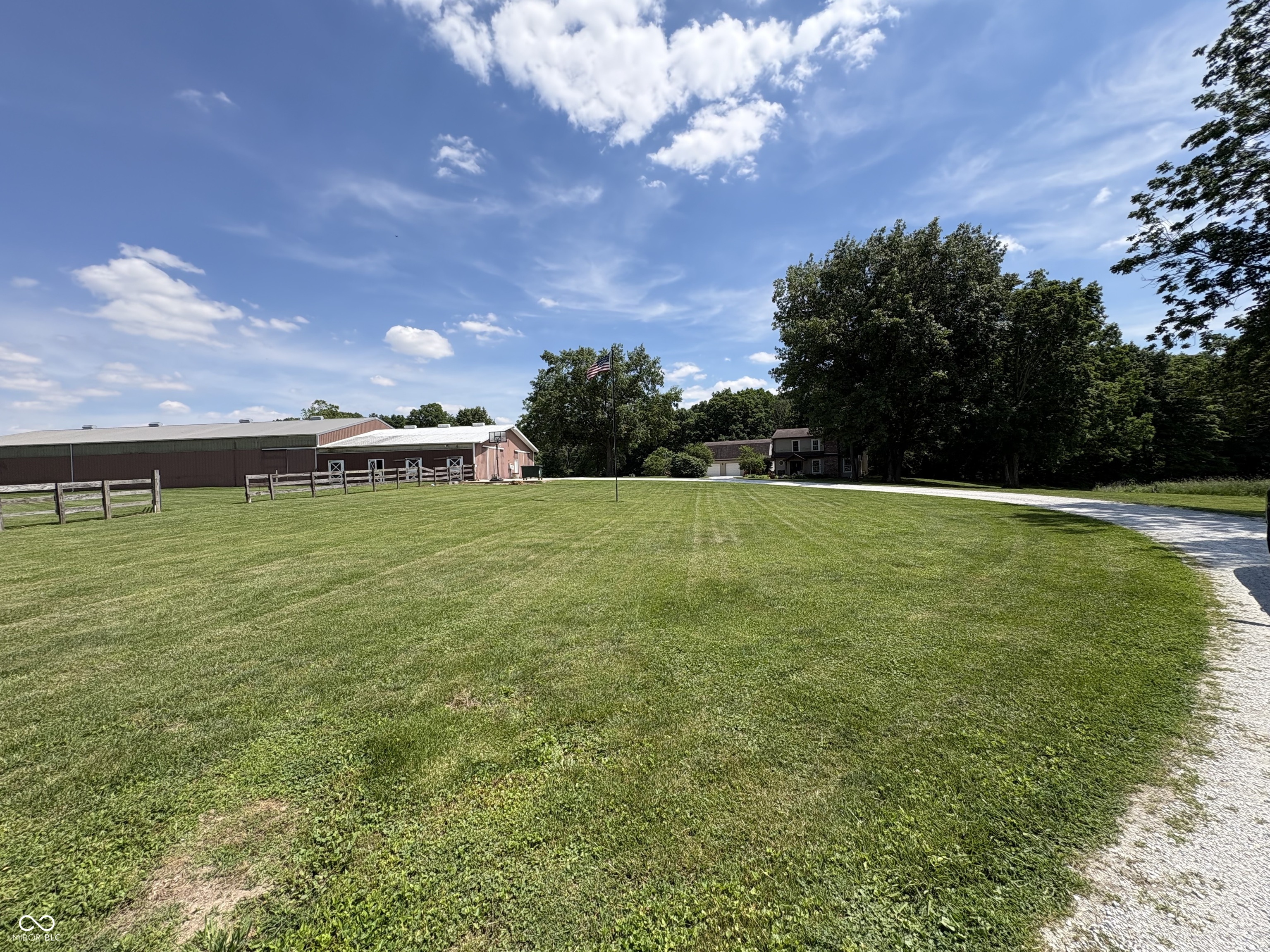 2827 West Wabash Chapel Road Covington, IN 47932 - Photo 1 of 30