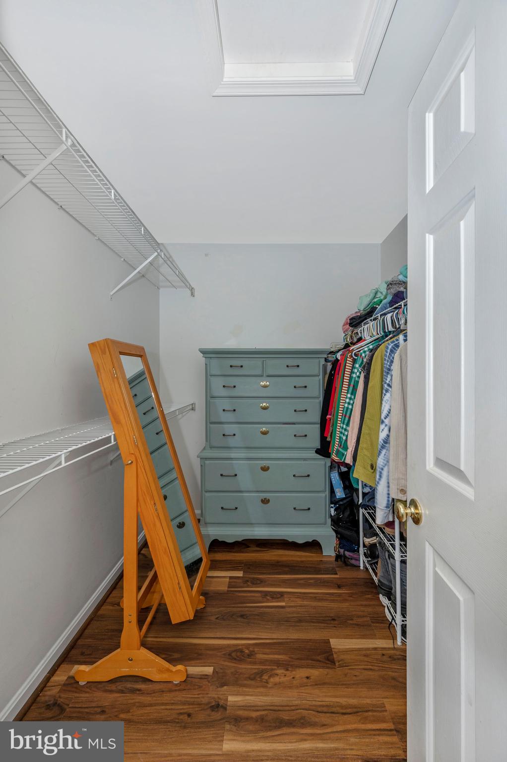6250 Picnic Woods Road Jefferson, MD 21755 - Photo 20 of 76 Walk in Closet