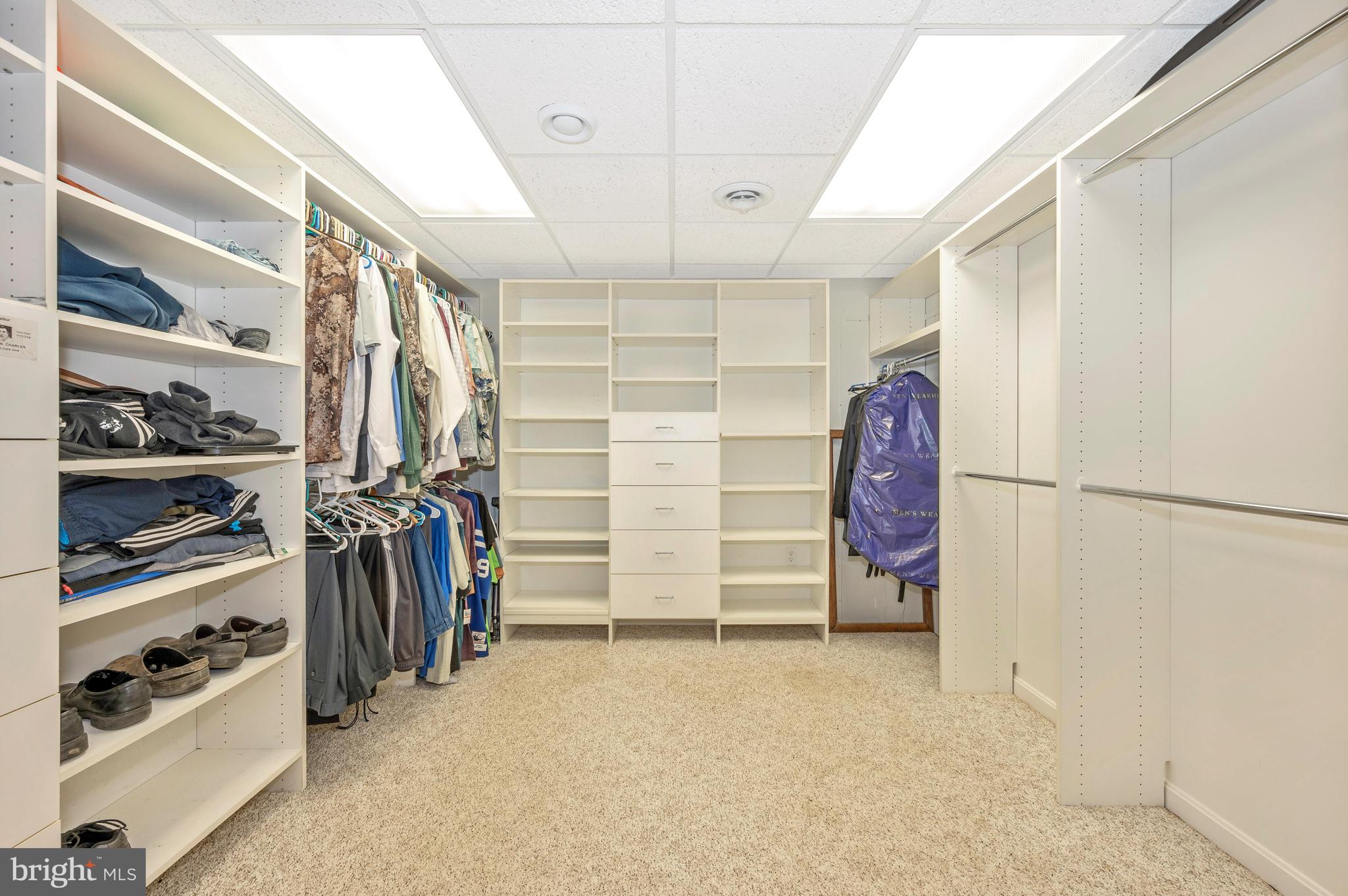 6250 Picnic Woods Road Jefferson, MD 21755 - Photo 33 of 76 Walk in Closet