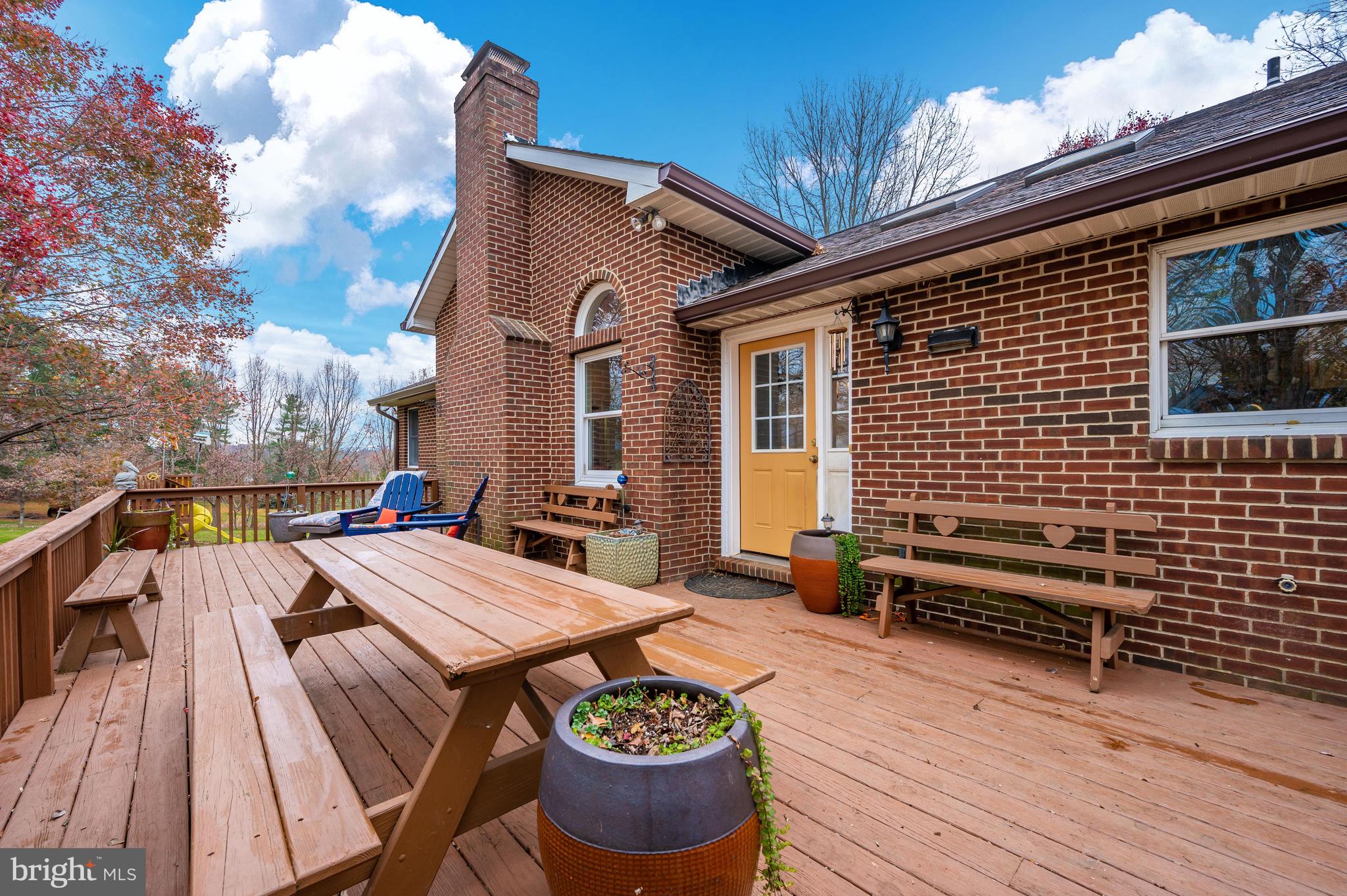 6250 Picnic Woods Road Jefferson, MD 21755 - Photo 47 of 76 Deck