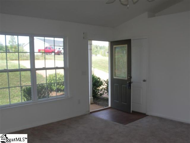 406 Anchor Road Greenville, SC 29617 - Photo 8 of 15 Gallery Image 8